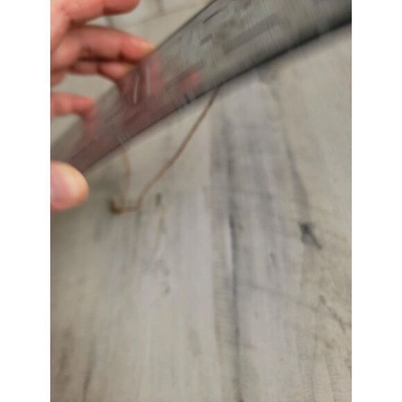 Scary tin Arrow sign Halloween haunted house - Picture 6 of 8